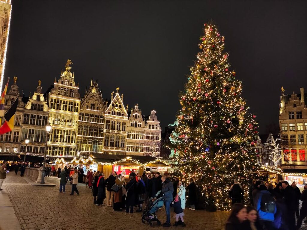 Antwerp Night travel guide and weed laws