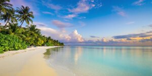 Read more about the article Exploring the Truth About Weed in Maldives: Legal Status and Tourism Insights